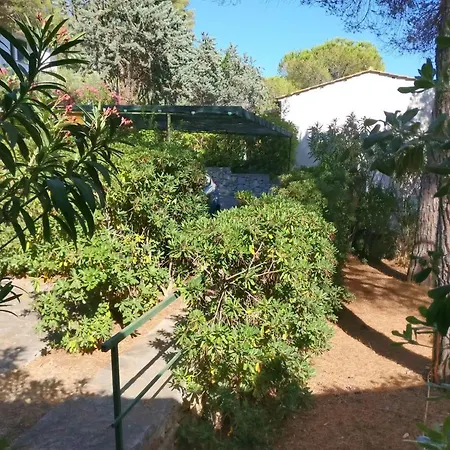 Appartamento Villaggio La Serra - Con Giardino